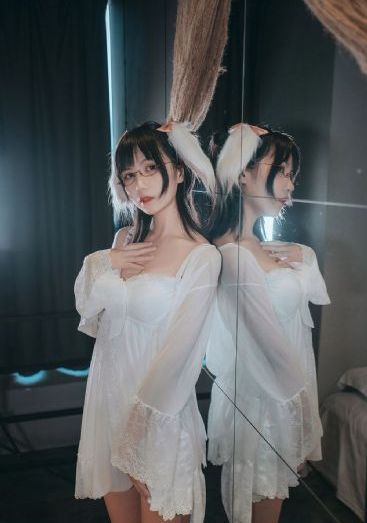 泌尿科女医生四中字_视频网址大全