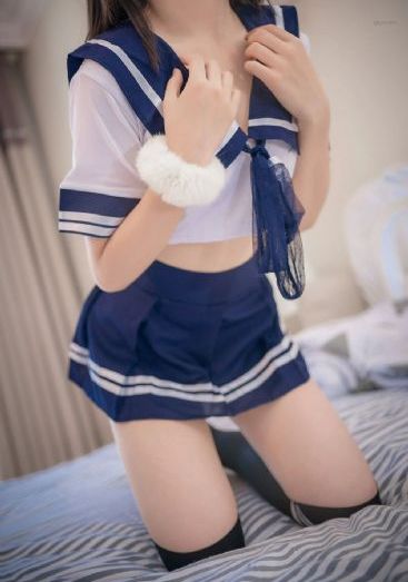 一个人线观看www免费看韩国_BT种子搜索