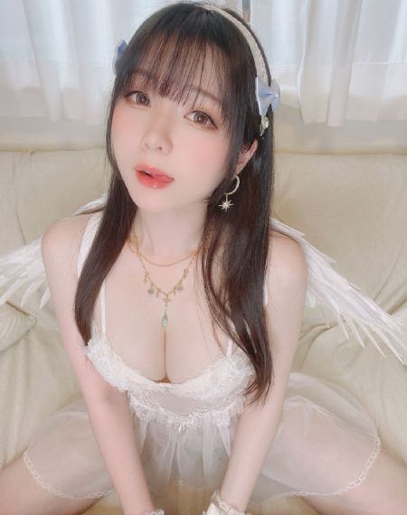 黑色皮肤上哭泣的女人完整版_超清HD高清在线观看