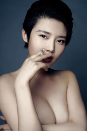 另类激情在线_720在线手机播放